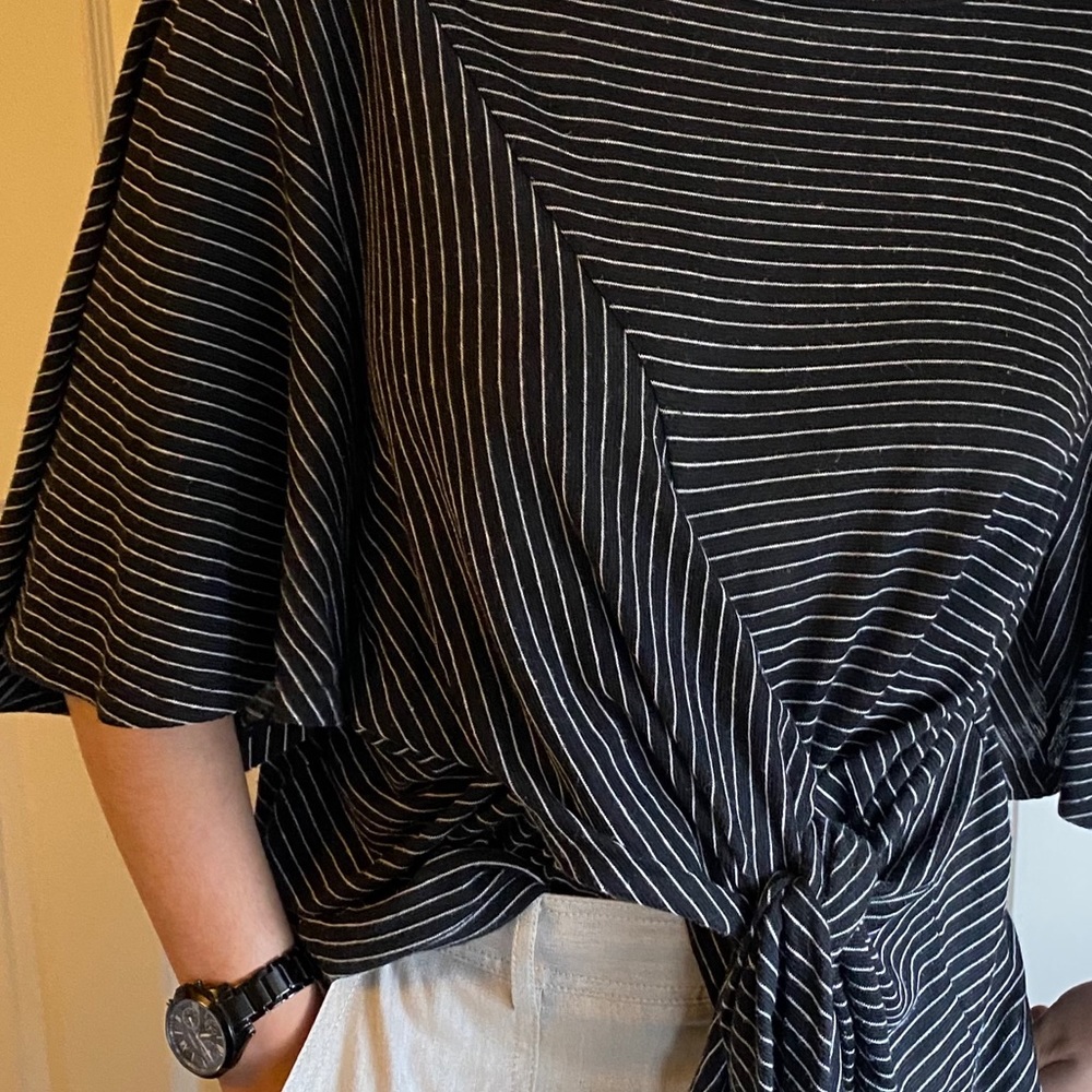 Nordstrom stripe t-shirt w tie!